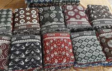 attractive-pattern-printed-solapur-chaddar-999